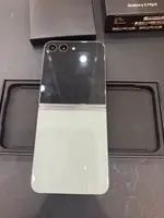 Điện thoại di động Samsung Galaxy Z Flip5 5G 256GB Demo Xanh SM-F731B