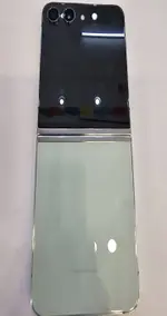 Điện thoại di động Samsung Galaxy Z Flip5 5G 256GB Demo Xanh SM-F731B