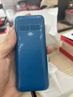 Điện thoại Masstel Izi 16 4G Xanh