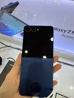 Điện Thoại Samsung Galaxy Z Flip7 5G 12GB 256GB Xanh Navy SM-F766 Demo