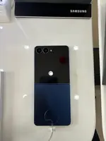 Điện Thoại Samsung Galaxy Z Flip7 5G 12GB 256GB Xanh Navy SM-F766 Demo