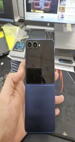 Điện Thoại Samsung Galaxy Z Flip7 5G 12GB 256GB Xanh Navy SM-F766 Demo