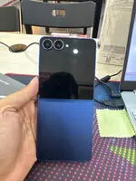 Điện Thoại Samsung Galaxy Z Flip7 5G 12GB 256GB Xanh Navy SM-F766 Demo