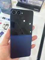 Điện Thoại Samsung Galaxy Z Flip7 5G 12GB 256GB Xanh Navy SM-F766 Demo