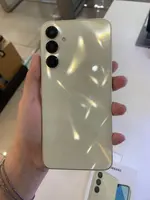 Điện thoại Samsung Galaxy A16 5G 8GB 128GB Vàng SM-A166 Demo