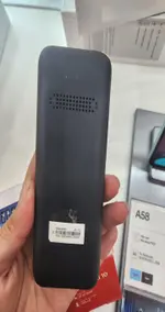 Điện thoại Masstel Izi 10 4G Đen (Black)
