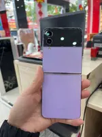 Điện Thoại Di Động Samsung Galaxy Z Flip4 5G 128GB Tím - F721