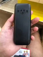 Điện thoại Masstel Izi 15 4G Đen (Black)