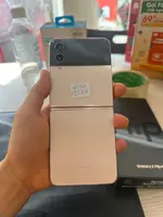 Điện Thoại Di Động Samsung Galaxy Z Flip4 5G 128GB Vàng - F721