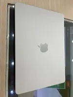 Máy tính Macbook Air M3 13 2024 8CPU 10GPU/16GB/256GB Bạc Z1B8