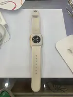 Đồng hồ Apple Watch SE 2024 GPS 40mm Viền Nhôm Ánh Sao Dây Cao Su S/M MXEF3SA/A