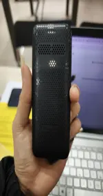 Điện thoại Masstel Izi 16 4G Đen