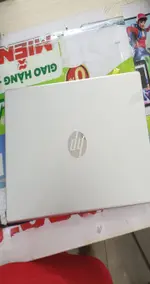 Máy tính xách tay HP 14-em0086AU R5 7520U/16GB/512GB/14''FHD/AMD Radeon Graphics/Win11_Bạc_835T9PA