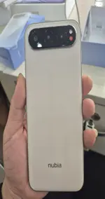 Điện thoại Nubia Air 5G 8GB 256GB Vàng