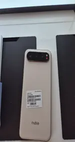 Điện thoại Nubia Air 5G 8GB 256GB Vàng