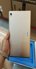 Máy tính bảng Masstel Tab 10.1 Pro Kidzone Vàng