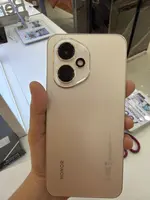 Điện thoại Honor 400 5G 12GB 256GB Vàng Demo