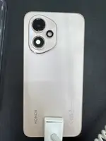 Điện thoại Honor 400 5G 12GB 256GB Vàng Demo