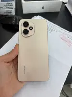 Điện thoại Honor 400 5G 12GB 256GB Vàng Demo