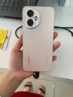 Điện thoại Honor 400 5G 12GB 256GB Vàng Demo