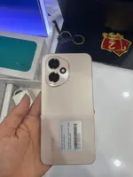 Điện thoại Honor 400 5G 12GB 256GB Vàng Demo