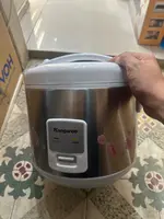 Nồi cơm điện nắp gài Kangaroo 1.8 lít KG18RC3