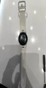 Đồng Hồ Thông Minh Samsung Galaxy Watch6 Bluetooth 40mm Demo Vàng SM-R930