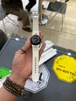 Đồng Hồ Thông Minh Samsung Galaxy Watch6 Bluetooth 40mm Demo Vàng SM-R930
