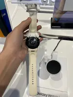 Đồng Hồ Thông Minh Samsung Galaxy Watch6 Bluetooth 40mm Demo Vàng SM-R930