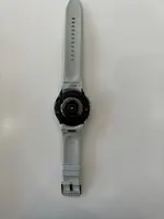 Đồng Hồ Thông Minh Samsung Galaxy Watch6 Classic Bluetooth 43mm Demo Bạc SM-R950