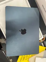 Máy tính Macbook Air M3 13 2024 8CPU 8GPU/8GB/256GB Xanh Đen MRXV3SA/A