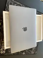 Máy tính xách tay Macbook Pro 13 2020 Touch Bar M1/8GB/256GB SSD Xám MYD82SA/A