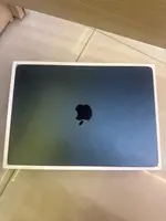 Máy tính Macbook Air M3 13 2024 8CPU 8GPU/8GB/256GB Xanh Đen MRXV3SA/A