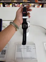 Đồng hồ Apple Watch Series 10 GPS 46mm Viền Nhôm Đen Bóng Dây Cao Su S/M Demo 3N496PA/A