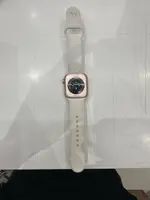 Đồng hồ Apple Watch Series 10 GPS 42mm Viền Nhôm Vàng Hồng Dây Cao Su S/M Demo 3N490PA/A