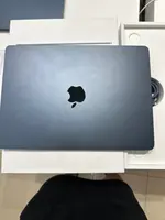 Máy tính xách tay Macbook Air M2 13 2022 8CPU 8GPU/8GB/256GB Xanh đen MLY33SA/A