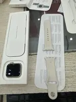 Đồng hồ Apple Watch SE 2024 GPS 40mm Viền Nhôm Ánh Sao Dây Cao Su S/M MXEF3SA/A