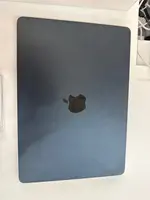 Máy tính Macbook Air M3 13 2024 8CPU 8GPU/8GB/256GB Xanh Đen MRXV3SA/A