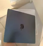 Máy tính xách tay Macbook Air M2 13 2022 8CPU 8GPU/8GB/256GB Xanh đen MLY33SA/A