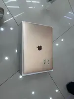 Máy tính xách tay MacBook Air 13 2020 M1/16GB/512GB SSD Vàng Z12A