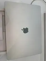 Máy tính Macbook Air M3 15 2024 8CPU 10GPU/8GB/256GB Vàng MRYR3SA/A