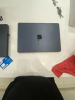 Máy tính xách tay Macbook Air M2 13 2022 8CPU 8GPU/8GB/256GB Xanh đen MLY33SA/A