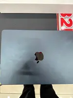 Máy tính xách tay Macbook Air M2 13 2022 8CPU 8GPU/8GB/256GB Xanh đen MLY33SA/A