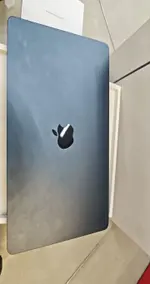 Máy tính Macbook Air M3 13 2024 8CPU 8GPU/8GB/256GB Xanh Đen MRXV3SA/A