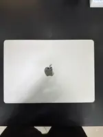 Máy tính Macbook Air M3 15 2024 8CPU 10GPU/8GB/256GB Vàng MRYR3SA/A