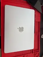 Máy tính Macbook Air 13 M4 2025 10CPU/8GPU/16GB/256GB Xanh Da Trời MC6T4SA/A