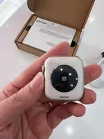 Đồng hồ thông minh Apple Watch SE 2 Demo 40mm GPS viền nhôm vàng 3K596PA/A