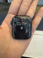 Đồng hồ thông minh Apple Watch SE GPS + Cellular 44mm viền nhôm Xám dây Nylong Đen MYF12VN/A