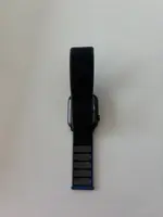 Đồng hồ thông minh Apple Watch SE GPS + Cellular 44mm viền nhôm Xám dây Nylong Đen MYF12VN/A