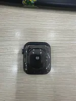 Đồng hồ thông minh Apple Watch SE GPS 44mm viền nhôm Xám dây cao su màu Đen MKQ63VN/A